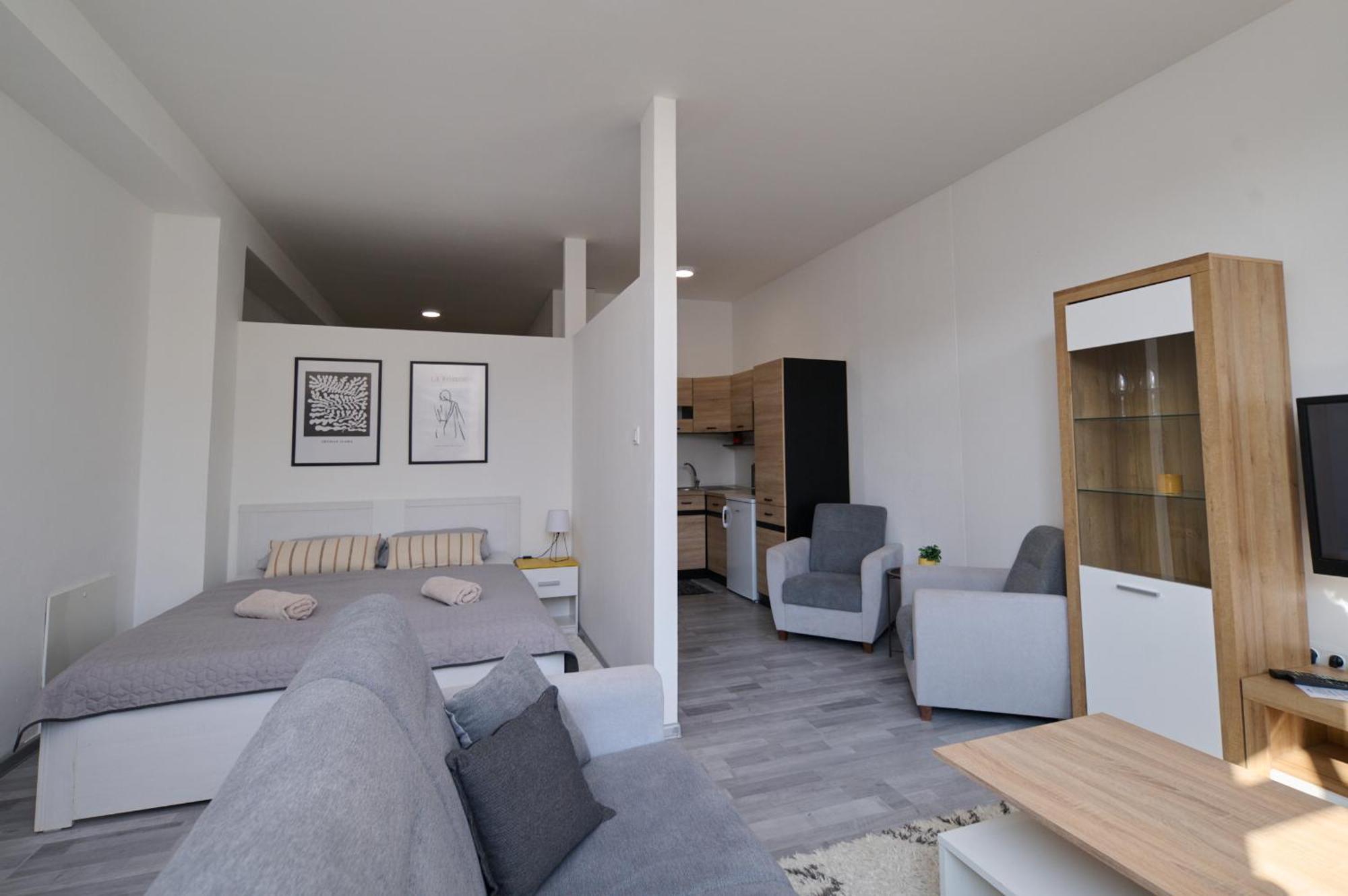Central Apartments Aparthotel *